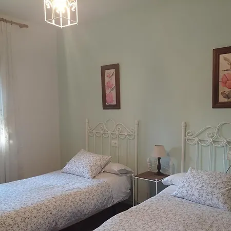 Casa Rural El Pinsapo Ferienhaus